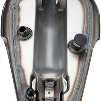 0701-0766 - DRAG SPECIALTIES Legacy Gas Tank with Cap - EFI Models 012974