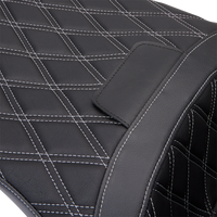 0801-1482 - DRAG SPECIALTIES Freedom Seat - Vinyl - Double Diamond Silver Stitch - FLH '09-'23 0801-1482