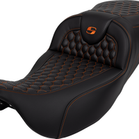 SADDLEMEN RoadSofa™ Seat - Honeycomb - Orange Stitch - Extended Reach - without Backrest - FLH/FLT '08-'24 808-07B-19003