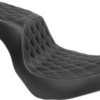 DRAG SPECIALTIES SEATS Predator 2-Up Seat - Vinyl - Double Diamond - Silver Stitching - FLSB/FXLRS '18-'24 4688C