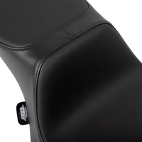 DRAG SPECIALTIES SEATS Performance Predator 2-Up Seat - Extended Reach - Solar Leather - Smooth - FLHX/FLTR '23-'24 4691E