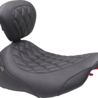 MUSTANG Wide Tripper™ Seat - Solo - Black Stitching - FLT/FLH '23-'25 89503