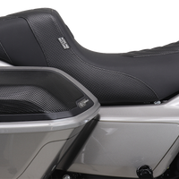 MUSTANG Signature Series Squareback™ Seat - Gripper Vinyl - Chevron - Gunmetal Stitch - FLH/FLT '23-'25 76324GM