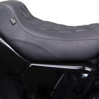 MUSTANG Tripper™ Solo Seat - Double Diamond - Nightster '22-'25 83100
