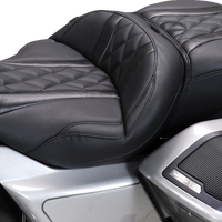 MUSTANG Deluxe One-Piece, 2-Up Seat - Diamond - Black Stitch - FLT/FLH '23-'25 89411