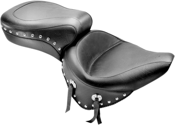 DS-900219 - MUSTANG Wide Studded Seat - Softail '00-'05 75072