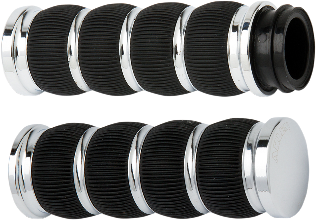 0630-1032 - ARLEN NESS Grips - Ring Leader - TBW - Black 07-315