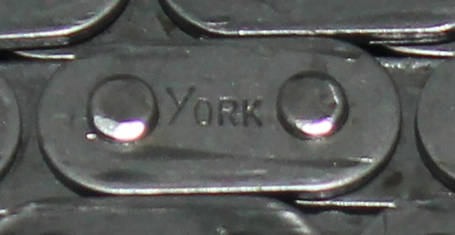 19-0726 - 120 Link Chain Parkerized by York