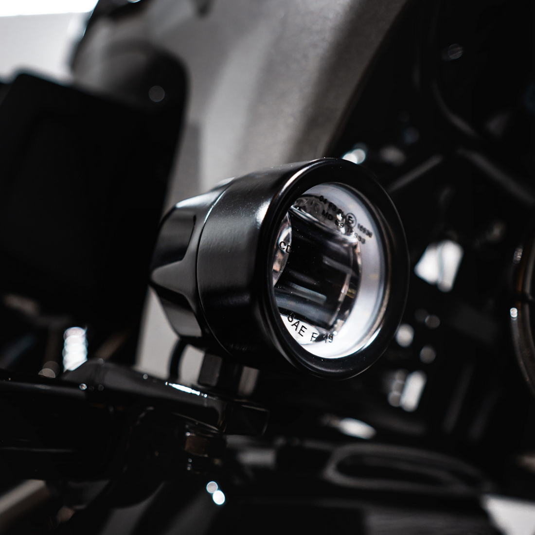 2001-2207 - CUSTOM DYNAMICS LED Fog Light - Universal - Black PB-FOG-UNV-B