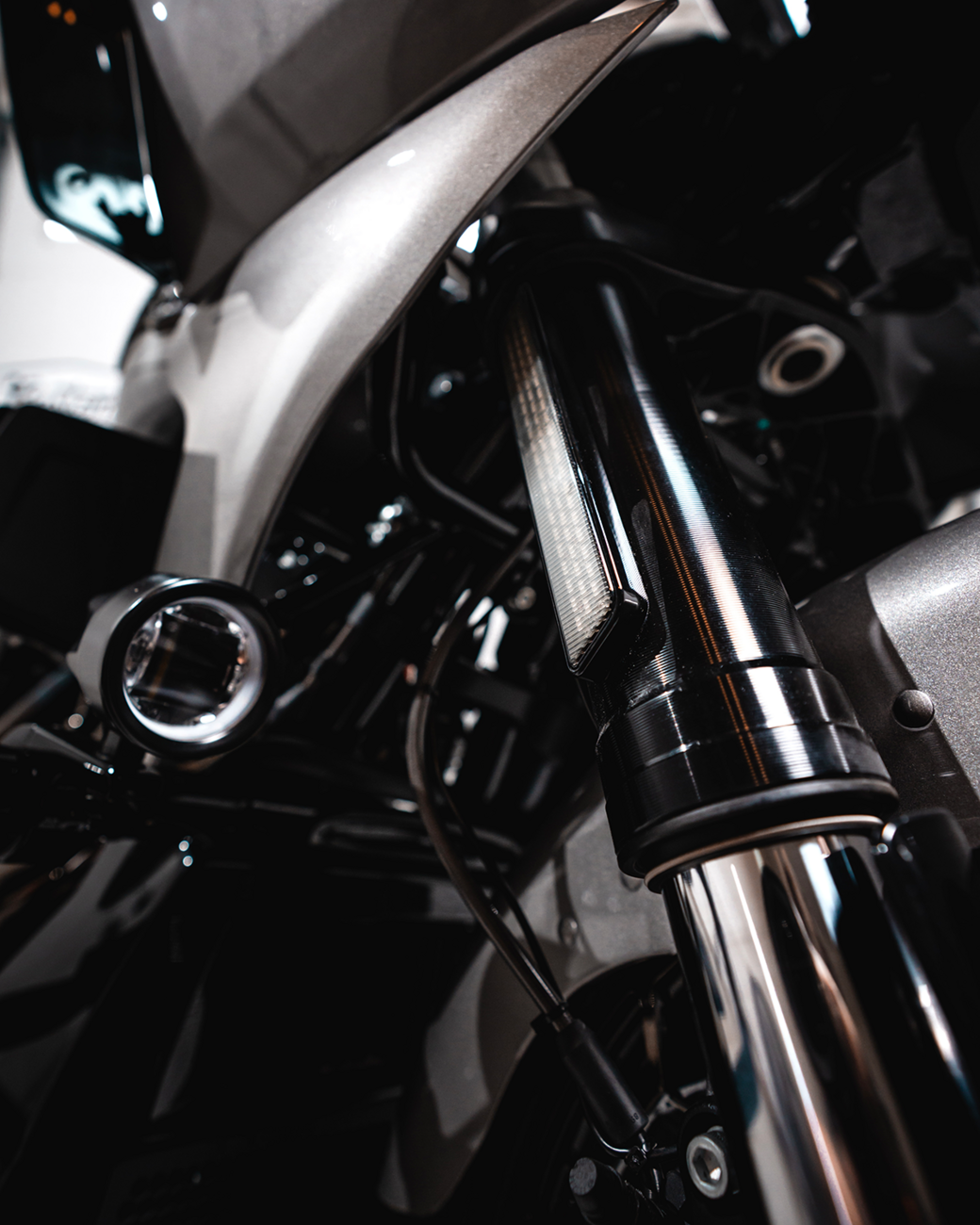 2040-2346 - CUSTOM DYNAMICS Mount Kit for 1-1/4" Tube - Chrome PB-125-C