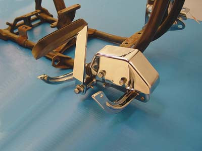 22-0512 - Brake Control Kit with Chrome Master Cylinder by V-Twin