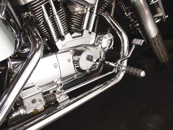 22-0766 - Forward Control Kit Chrome by V-Twin
