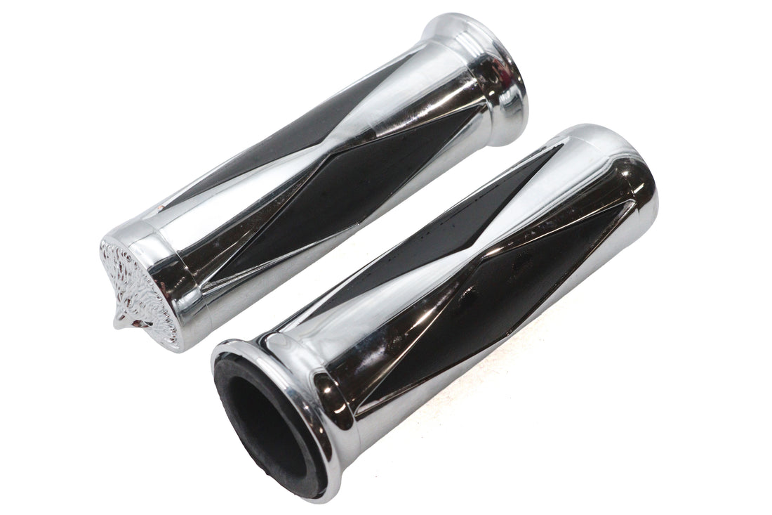 28-3585 - Ultima Diamond Style Grip Set with Chrome Eagle End Cap by Ultima