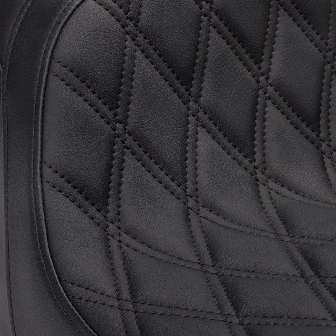 DRAG SPECIALTIES SEATS Predator 2-Up Seat - Vinyl - Double Diamond - w/o Backrest - FLH/FLTR '08-'23 0801-1500