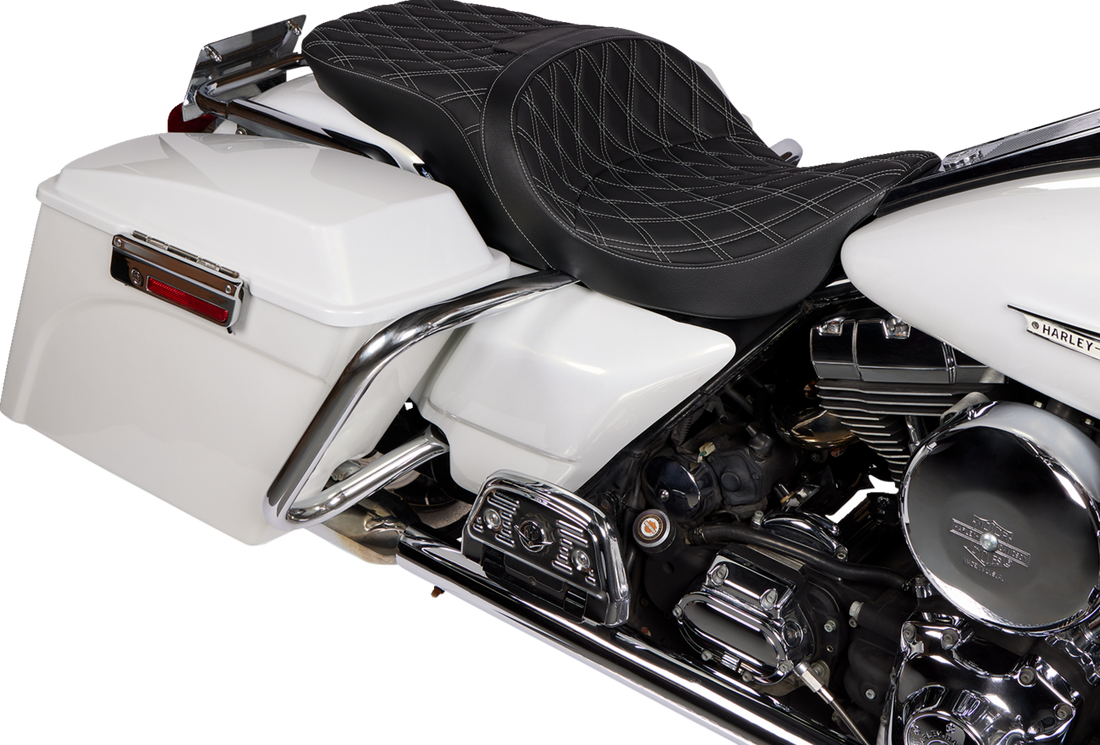 DRAG SPECIALTIES SEATS Freedom Seat - Vinyl - Double Diamond Silver Stitch - FLH '97-'07 08011506-4676C