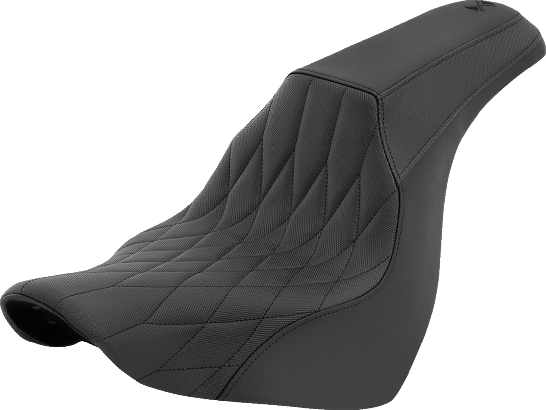 SADDLEMEN FXR Division Signature Series Seat - Black Diamond - FXLR/FLSB '18-'23 FD81829