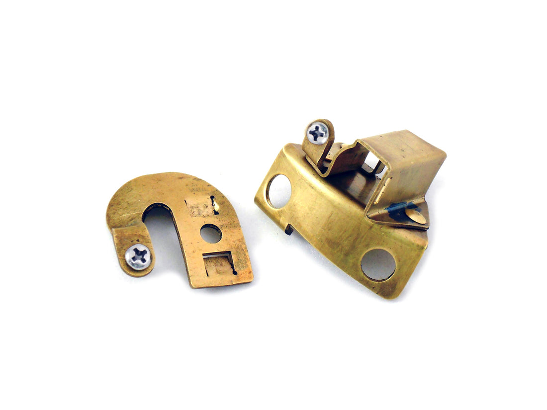 32-0197 - 2-Brush Generator Brush Holder Assembly by Volt Tech