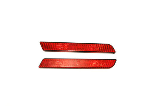 33-0221 - Rear Red Reflector Set for Struts by Wyatt Gatling