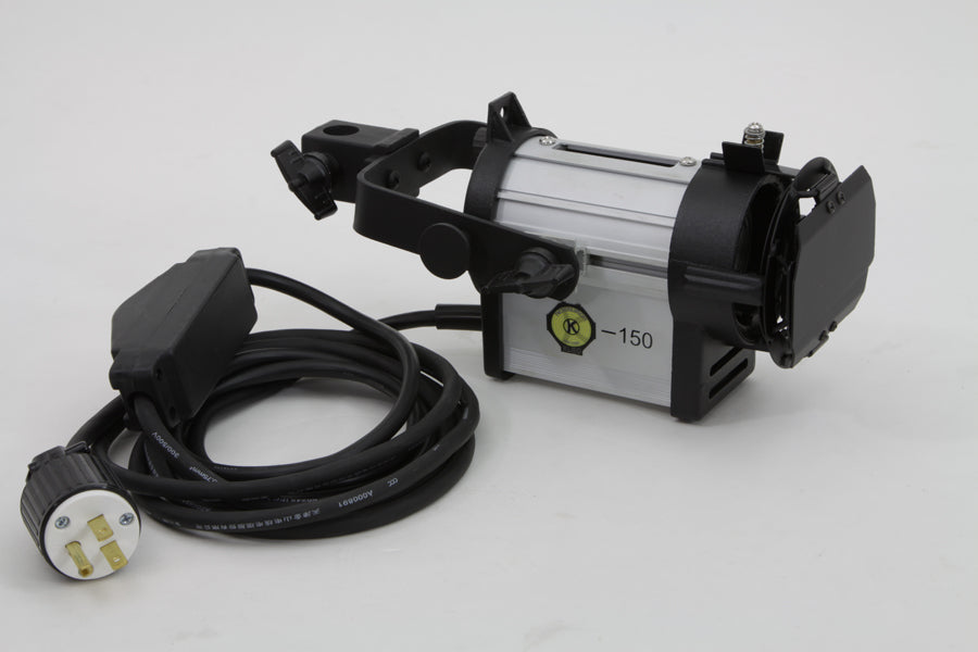 33-7000 - DTW 150 Tungsten Light by Wyatt Gatling