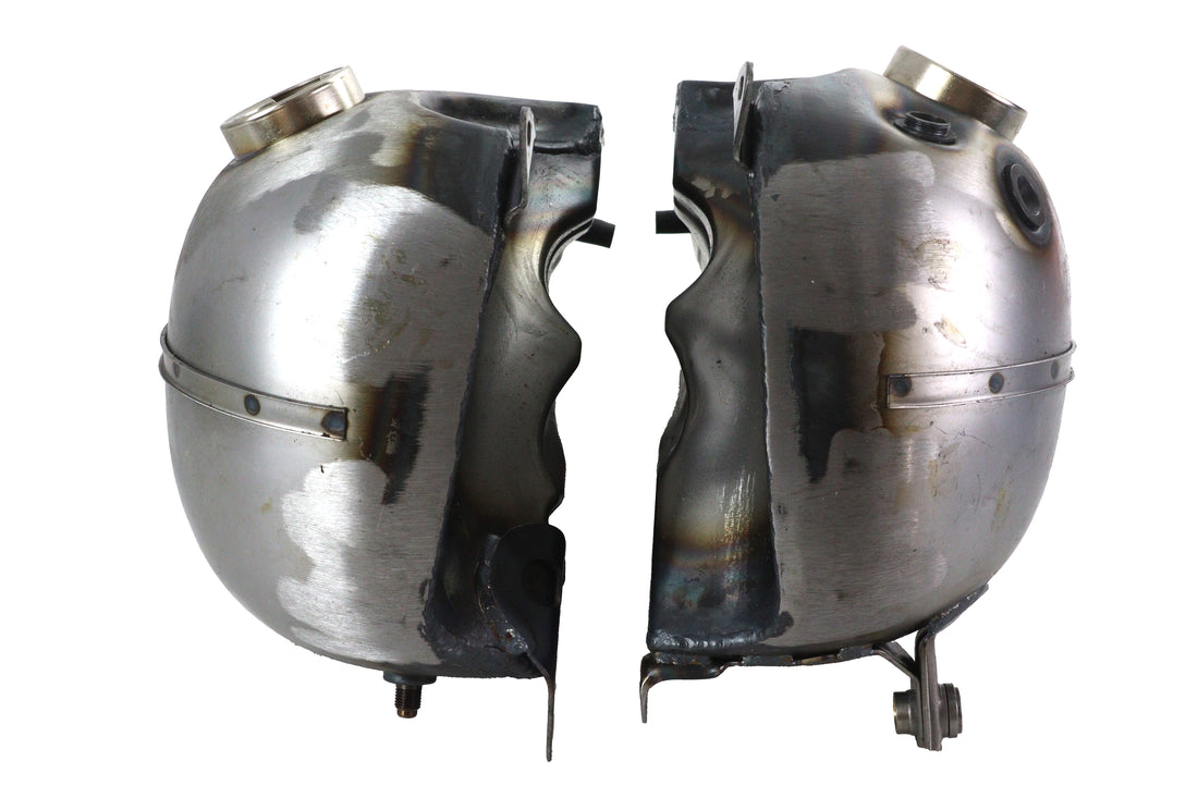 38-0861 - Fat Bob Gas Tank Set Raw by Wyatt Gatling