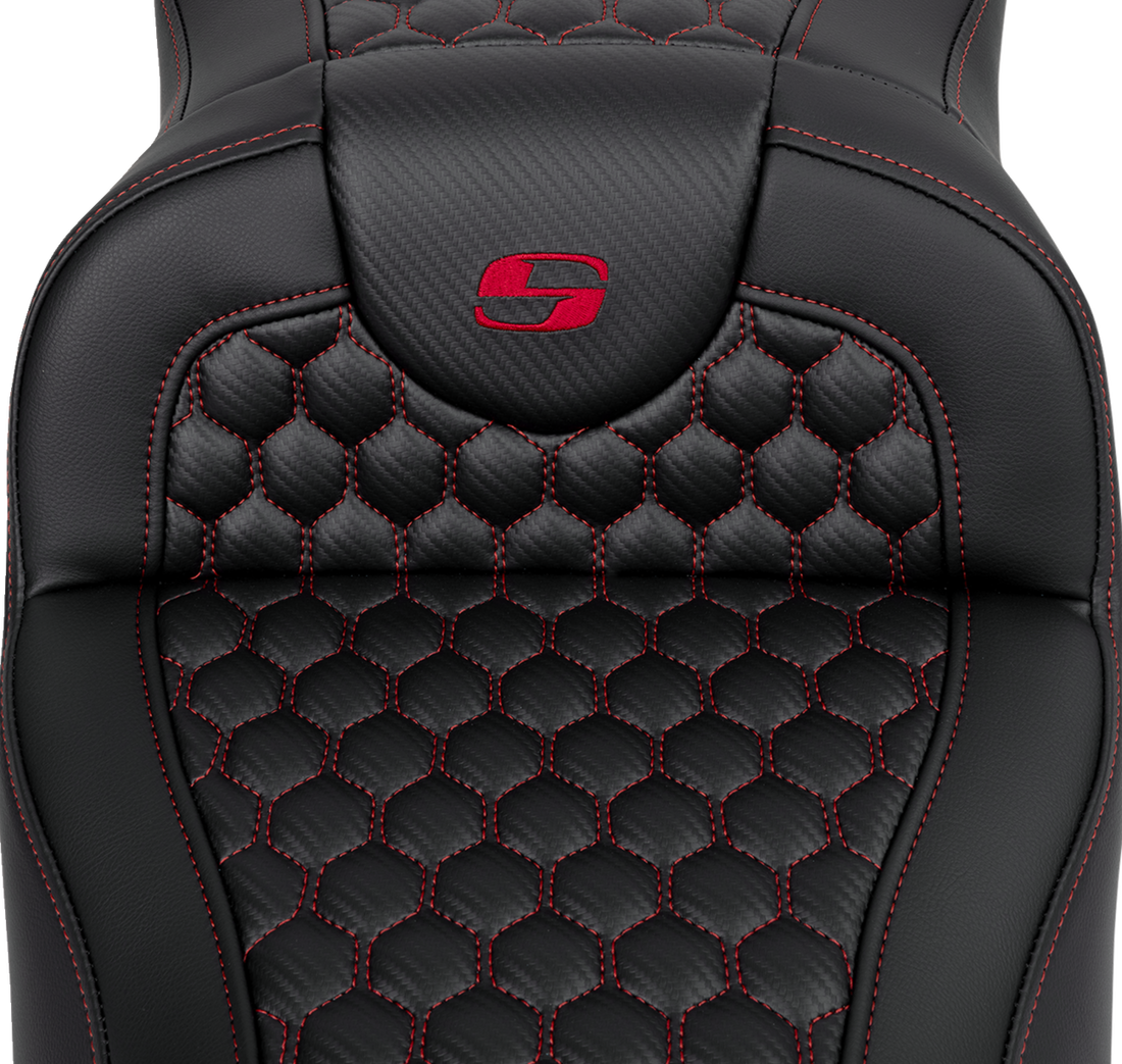 SADDLEMEN RoadSofa™ Seat - Honeycomb - Red Stitch - Extended Reach - without Backrest - FLH/FLT '08-'24 808-07B-19004