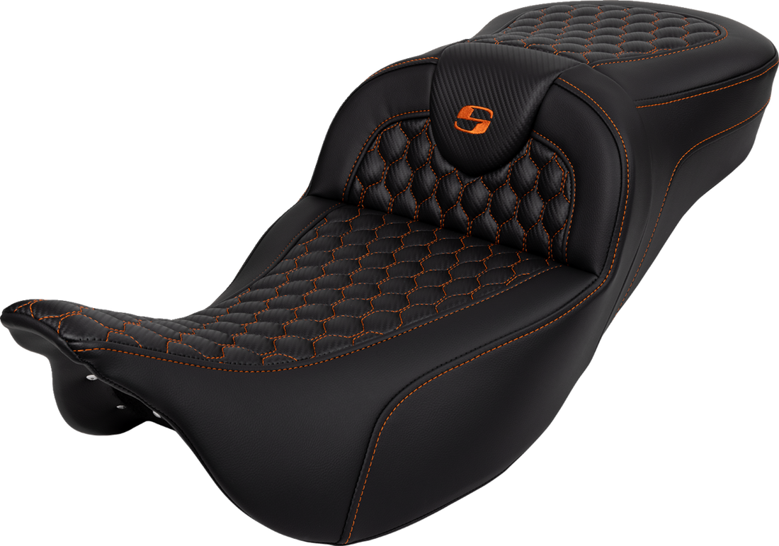 SADDLEMEN RoadSofa™ Seat - Honeycomb - Orange Stitch - Extended Reach - without Backrest - FLH/FLT '08-'24 808-07B-19003