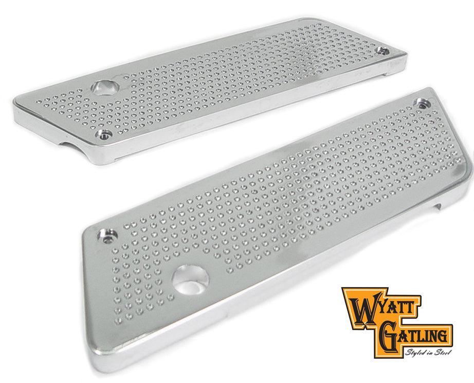 42-1111 - Wyatt Gatling Saddlebag Face Plate by V-Twin