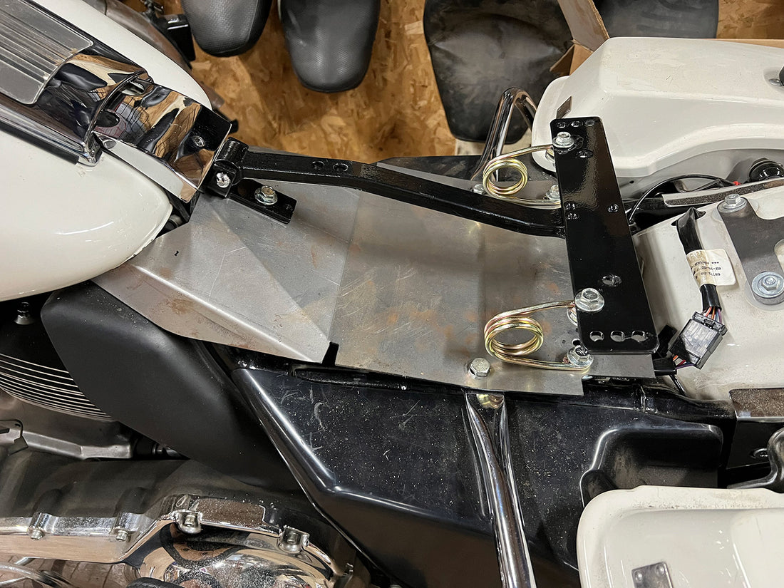 42-1224 - Seat Base Mount Plate Black by V-Twin