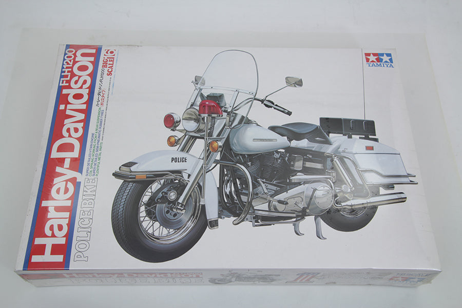 48-0652 - Police 1200 Big Scale Display Model by V-Twin