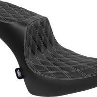 DRAG SPECIALTIES SEATS Performance Predator 2-Up Seat - Vinyl - Double Diamond - Silver Thread - FL '00-'17 4689C
