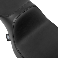 DRAG SPECIALTIES SEATS Extended Reach Predator III Seat - Smooth - Vinyl - FLH/FLT '23-'24 4705A