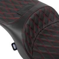 DRAG SPECIALTIES SEATS Freedom Seat - Black - Vinyl - Red Double Diamond Stitch - FLT/FLH '23-'25 4711D
