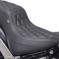 MUSTANG One-Piece/2-Up Squareback Seat - Double Diamond - Black Stitch - FXBR '23-'25 86006