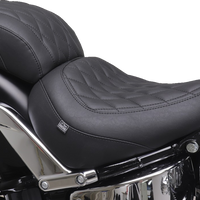 MUSTANG Wide Tripper™ Solo Seat - no Backrest - Diamond - Black Stitch - FXBR '23-'25 85033