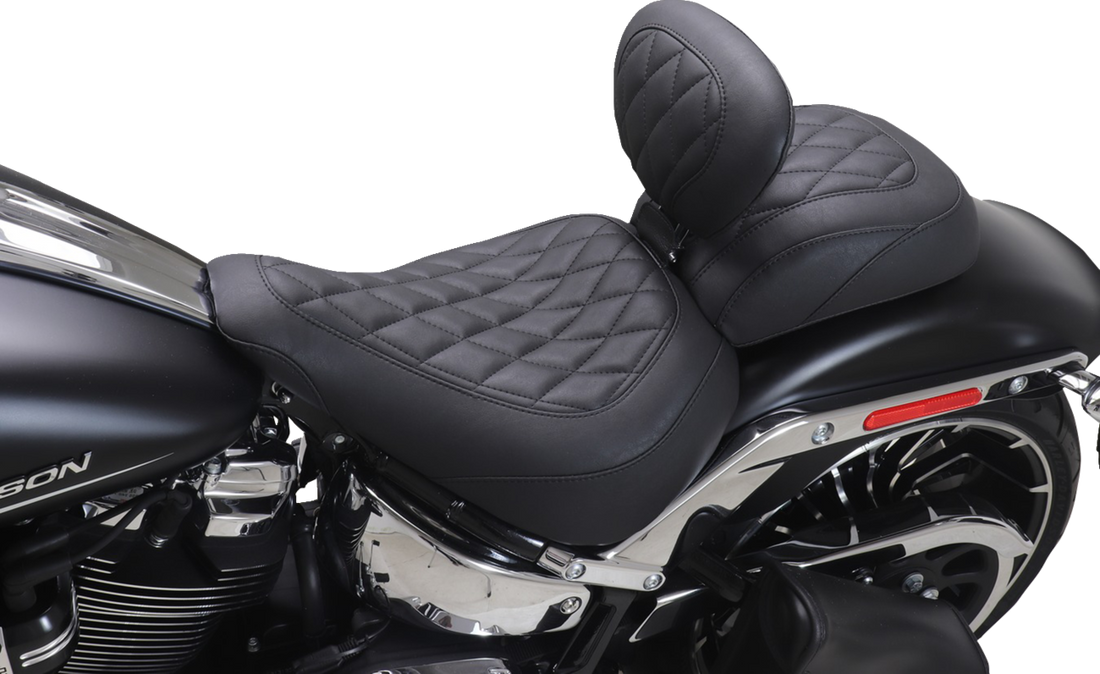 MUSTANG Wide Tripper™ Solo Seat - w/ Backrest - Diamond - Black Stitch - FXBR '23-'25 89027
