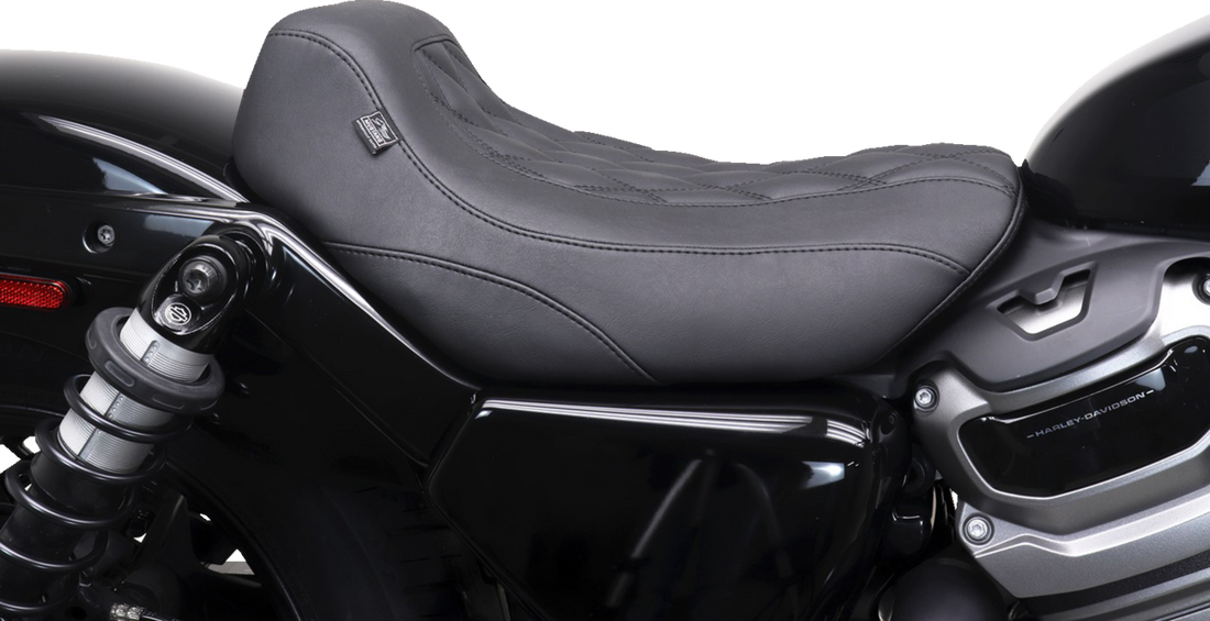 MUSTANG Tripper™ Solo Seat - Double Diamond - Nightster '22-'25 83100