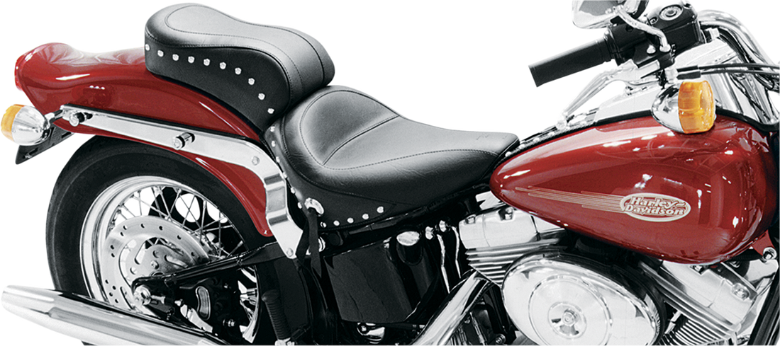 DS-900218 - MUSTANG Original Studded Seat - Softail '00-'05 75076