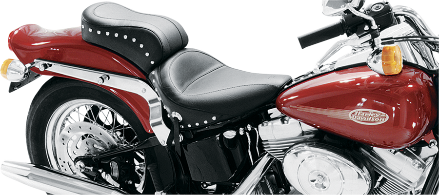 DS-900218 - MUSTANG Original Studded Seat - Softail '00-'05 75076