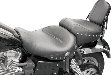 DS-905542 - MUSTANG Wide Studded Seat - FXDWG '96-'03 75530