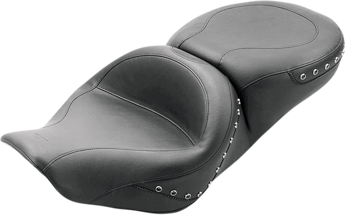 DS-905555 - MUSTANG Wide Studded Touring Seat - FLHR 75577