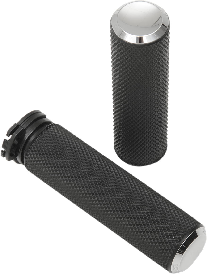 0630-1041 - ARLEN NESS Grips - Knurled - Cable - Chrome 07-324