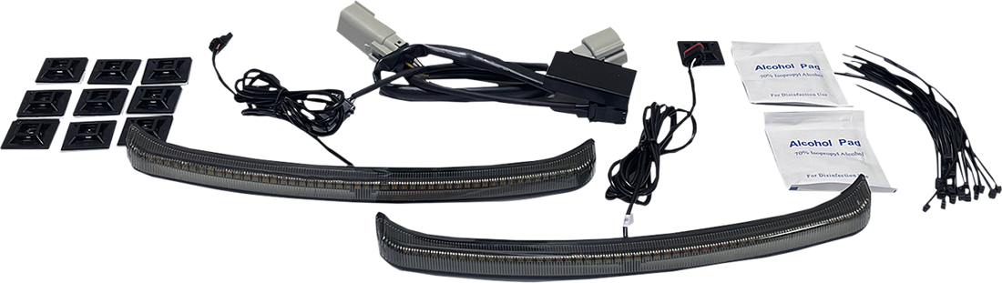 2040-2853 - CUSTOM DYNAMICS Fender Light - Tri Glide CD-TGAWS-TKE