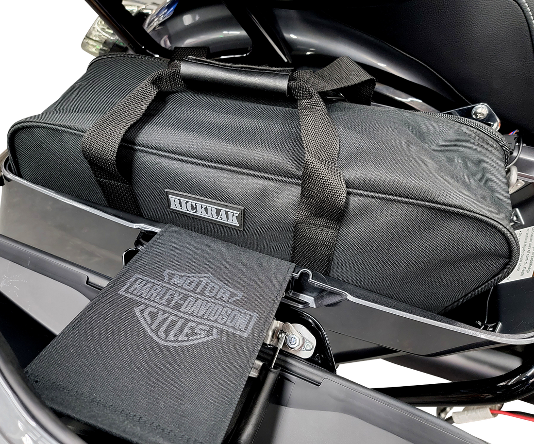 3515-0234 - RICKRAK Saddlebag Travel Suitcase RRSTL