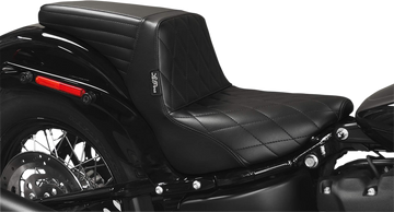 0802-1319 - LE PERA Kickflip Seat - Diamond - Black - Softail '18-'21 LYB-590DM